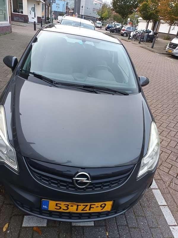 Gebruikt 2012 Opel Corsa Edition MPV | € 555 (Super prijs) - Afbeelding 1/4