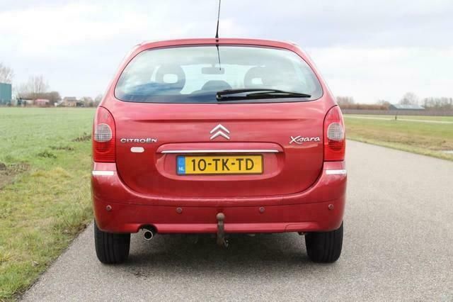 Occasion Citroën Xsara Picasso 109 PK (80 kW) 2006 Rood MPV