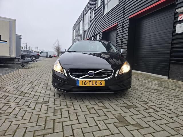 Occasion Volvo S60 R-Design 114 PK (83 kW) 2012 Zwart (metallic) Sedan
