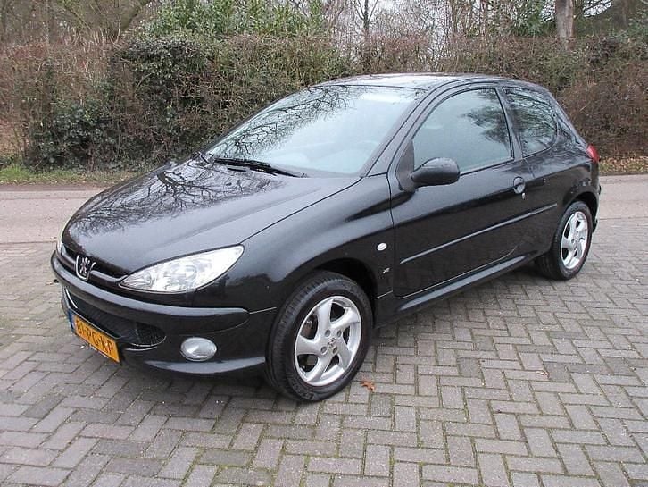 Occasion Peugeot 206 88 PK (64 kW) 2004