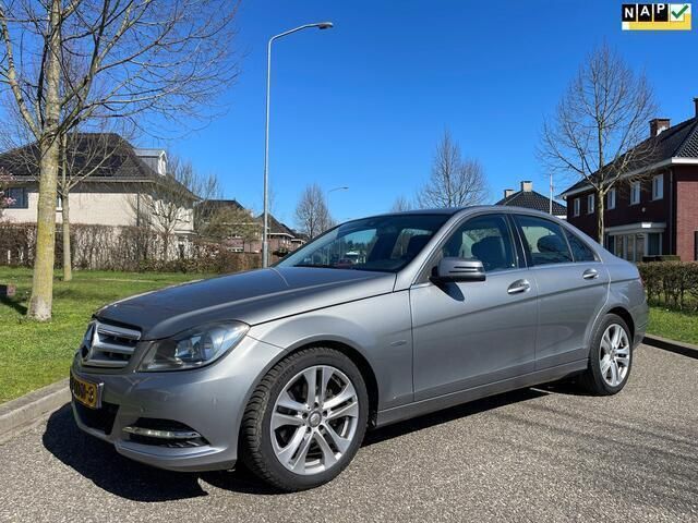 Grijs Gebruikt 2012 Mercedes C180 Avantgarde Sedan | € 12.950 (Duur) - Afbeelding 1/4