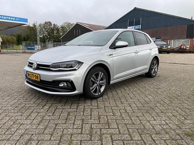 Grijs Gebruikt 2018 VW Polo R-line Hatchback | € 15.950 (Iets duurder) - Afbeelding 1/4