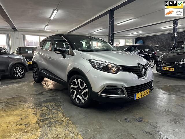Grijs Gebruikt 2013 Renault Captur Dynamique SUV | € 7.850 (Eerlijke prijs) - Afbeelding 1/4
