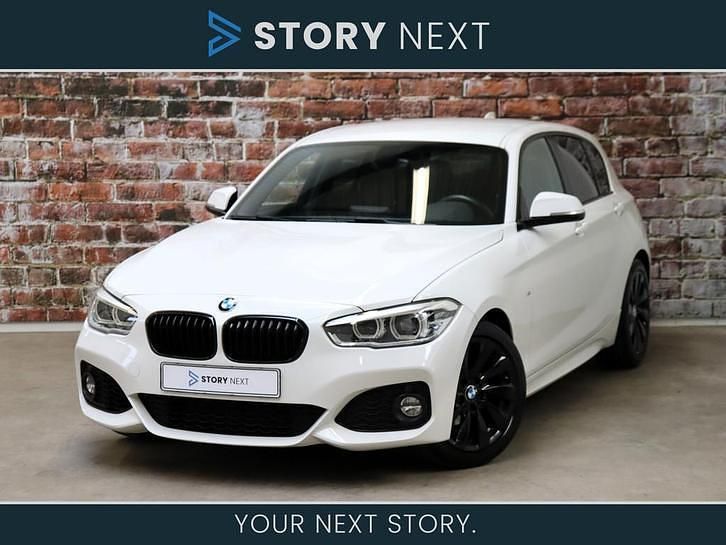 Occasion BMW 118 Executive 136 PK (100 kW) 2017 Wit Hatchback
