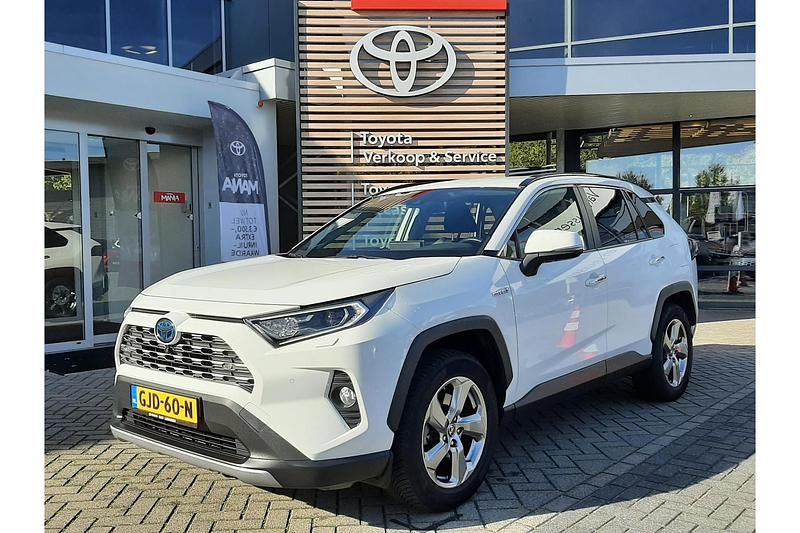 Wit Occasion 2021 Toyota RAV4 Hybrid Executive SUV | € 34.499 (Eerlijke prijs) - Afbeelding 1/1