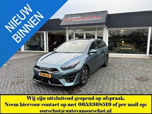 Grijs Occasion 2024 Kia Ceed Sportswagon Stationwagen | € 24.750 (Goede deal) - Afbeelding 1/4