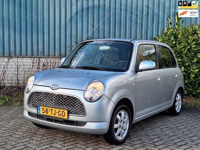 Grijs, metallic lak Gebruikt 2006 Daihatsu Trevis Hatchback | € 2.450 (Eerlijke prijs) - Afbeelding 1/4