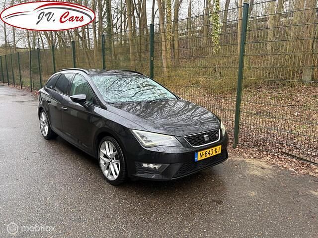 Occasion Seat Leon ST CONNECT 178 PK (130 kW) 2015 Zwart Stationwagen