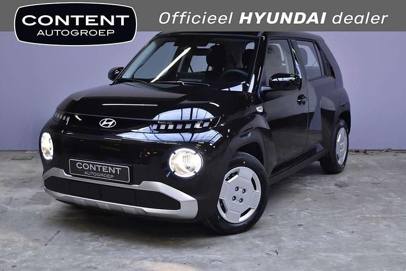 Zwart metallic Nieuw 2025 Hyundai Inster Hatchback | € 22.790 - Afbeelding 1/4