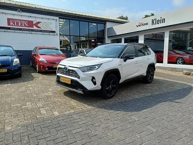 Occasion 2020 Toyota RAV4 Hybrid SUV | € 34.000 (Duur) - Afbeelding 1/4