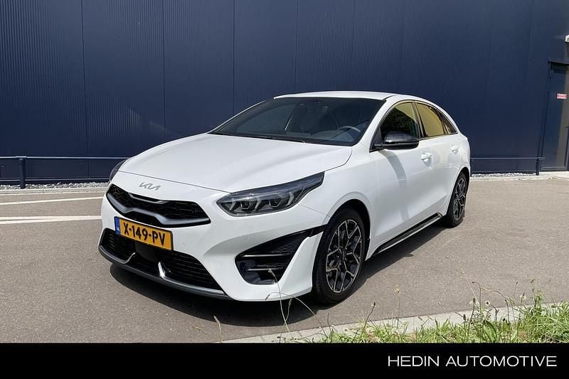 Wit Gebruikt 2024 Kia ProCeed Hatchback | € 28.495 (Goede deal) - Afbeelding 1/3