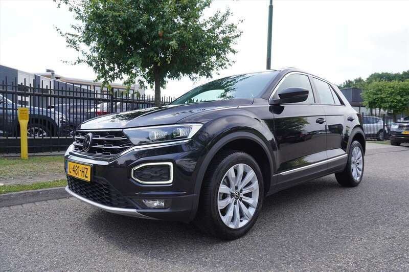 Zwart Gebruikt 2021 VW T-Roc Sport SUV | € 25.945 (Goede deal) - Afbeelding 1/4