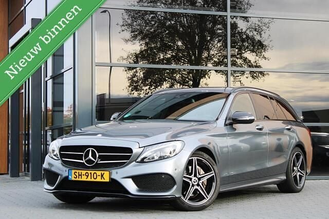 Grijs Gebruikt 2017 Mercedes C200 AMG Stationwagen | € 19.950 (Goede deal) - Afbeelding 1/4