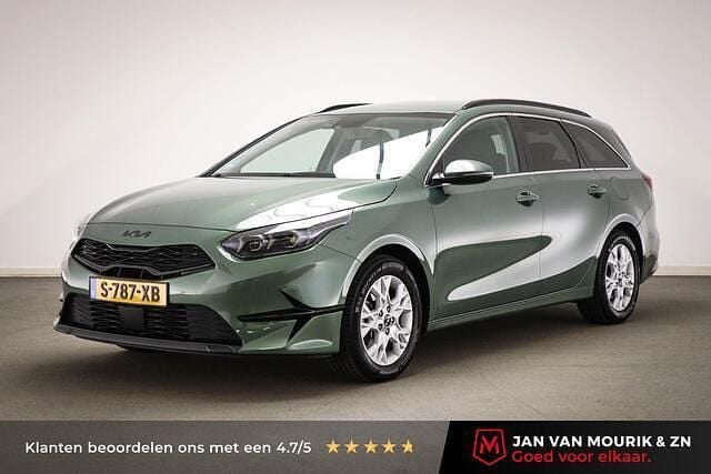 Groen, metallic lak Gebruikt 2023 Kia Ceed Sportswagon Stationwagen | € 24.900 (Eerlijke prijs) - Afbeelding 1/4