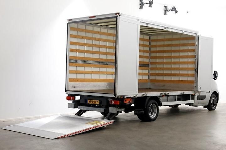 Occasion Opel Movano 165 PK (121 kW) 2022 Zilver (metallic) Cabriolet