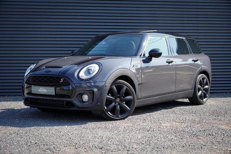 Grijs Gebruikt 2021 Mini Cooper Clubman Business Stationwagen | € 19.750 - Afbeelding 1/4