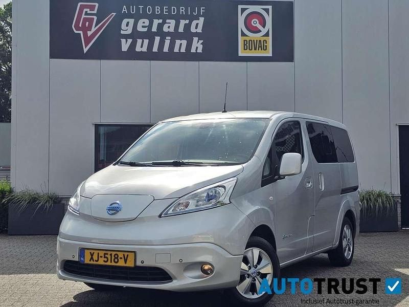 Grijs, metallic lak Gebruikt 2019 Nissan e-NV200 Van | € 15.880 (Duur) - Afbeelding 1/4