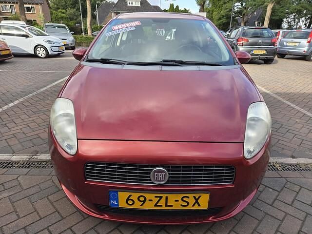 Occasion Fiat Grande Punto Dynamic 78 PK (57 kW) 2008 Rood Hatchback