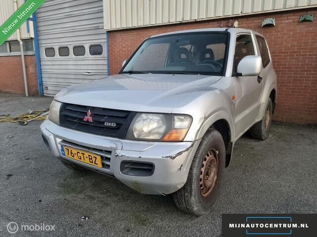 Grijs Gebruikt 2001 Mitsubishi Pajero SUV | € 1.750 - Afbeelding 1/4