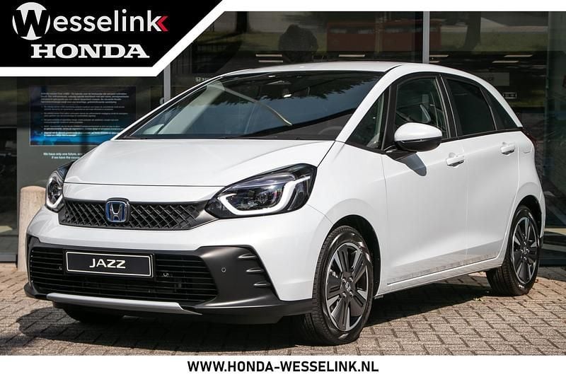 Zilver Nieuw 2025 Honda Jazz Advance Hatchback | € 30.690 (Eerlijke prijs) - Afbeelding 1/4