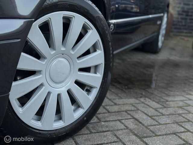 Occasion Audi A8 Exclusive 1997 Paars Sedan