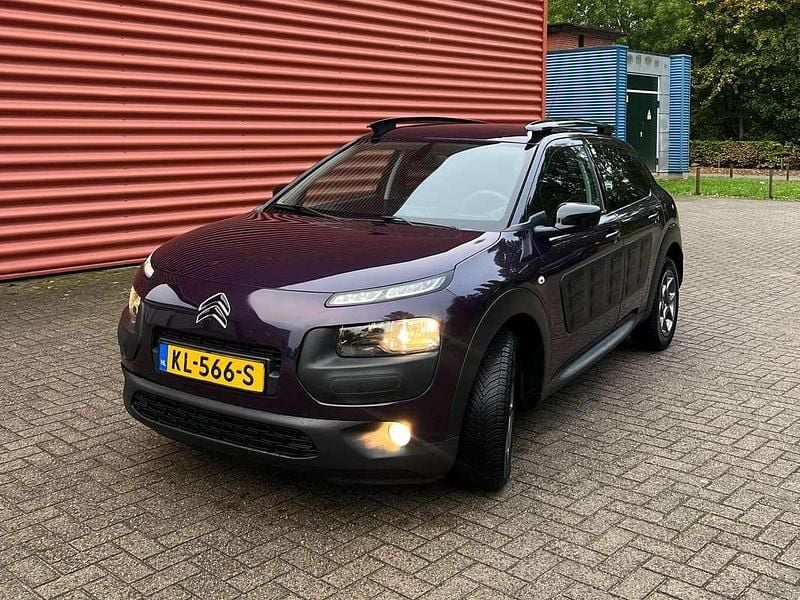 Paars Gebruikt 2016 Citroën C4 Cactus PureTech Hatchback | € 4.000 (Super prijs) - Afbeelding 1/4
