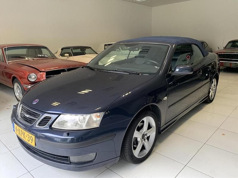 Blauw (metallic) Gebruikt 2003 Saab 9-3 Cabriolet Linear Cabriolet | € 3.000 - Afbeelding 1/4