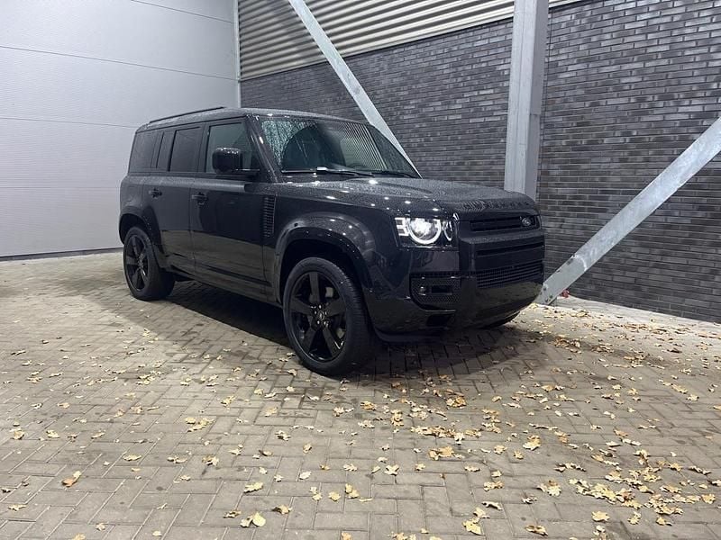 Zwart Nieuw 2025 Land Rover Defender Black Edition | € 104.900 (Eerlijke prijs) - Afbeelding 1/1