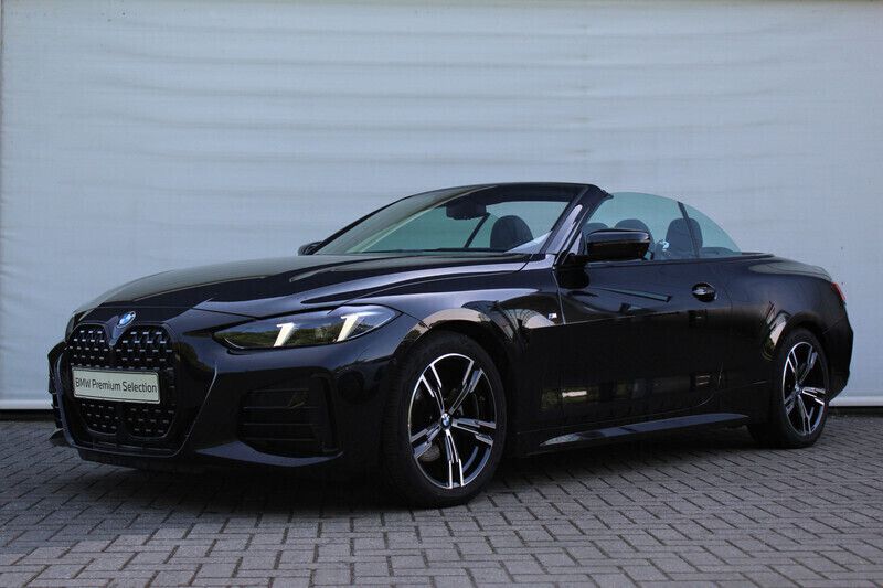 Zwart, metallic lak Gebruikt 2024 BMW 420 M Sport Cabriolet | € 63.950 (Duur) - Afbeelding 1/4