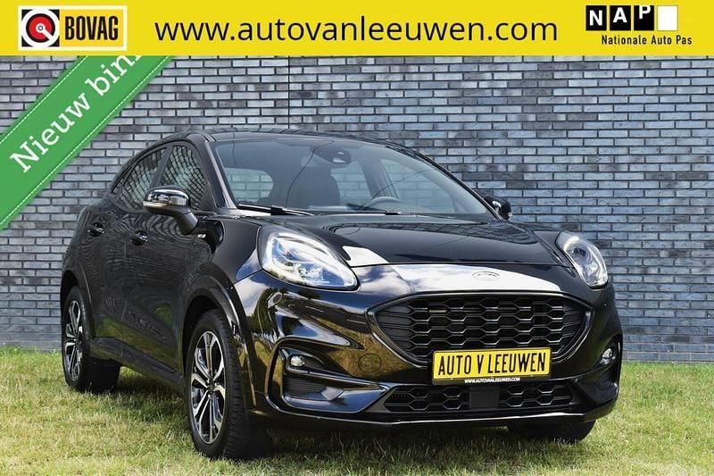 Zwart Gebruikt 2023 Ford Puma ST-Line SUV | € 19.920 (Super prijs) - Afbeelding 1/4