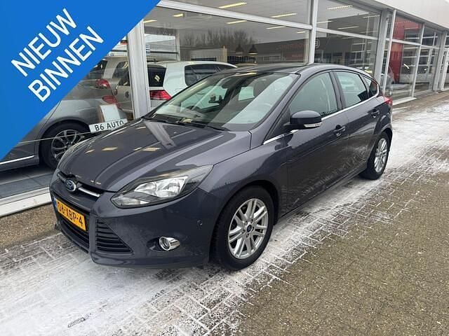 Grijs Occasion 2012 Ford Focus Titanium Hatchback | € 2.999 (Goede deal) - Afbeelding 1/4