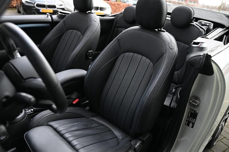 Occasion Mini Cooper Cabriolet Comfort 136 PK (100 kW) 2022 Wit Cabriolet