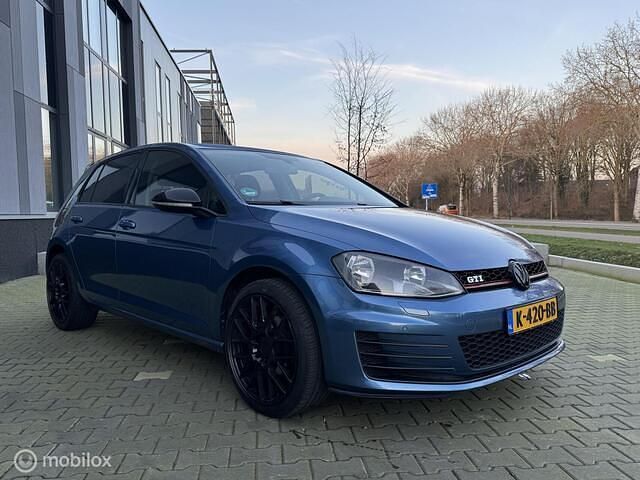 Occasion VW Golf VII GTI 86 PK (63 kW) 2014 Blauw Hatchback