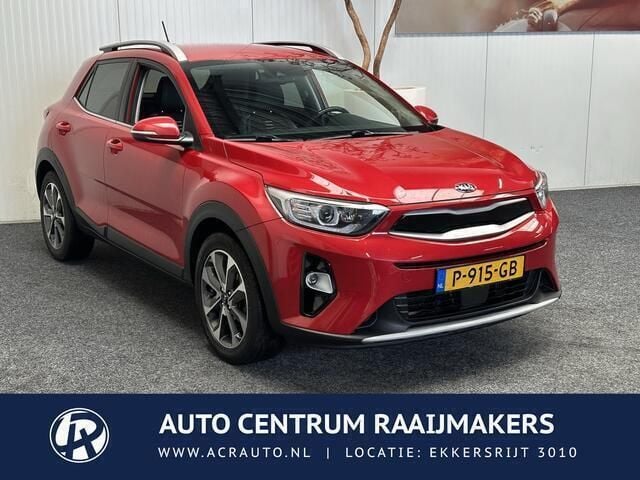 Rood Gebruikt 2017 Kia Stonic 3 SUV | € 11.440 (Eerlijke prijs) - Afbeelding 1/4