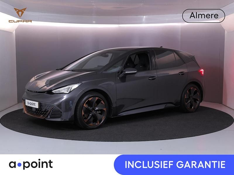 Grijs Occasion 2021 Cupra Born Hatchback | € 21.949 (Eerlijke prijs) - Afbeelding 1/3