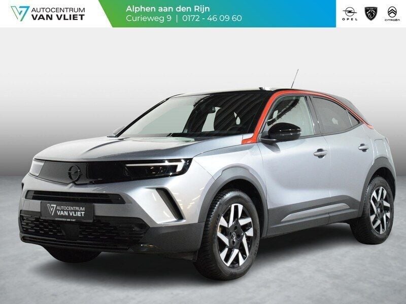 Grijs Gebruikt 2023 Opel Mokka SUV | € 22.445 (Eerlijke prijs) - Afbeelding 1/4