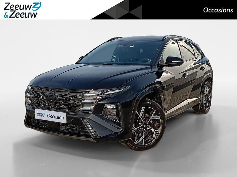 Zwart Gebruikt 2025 Hyundai Tucson N Line SUV | € 39.940 (Eerlijke prijs) - Afbeelding 1/4