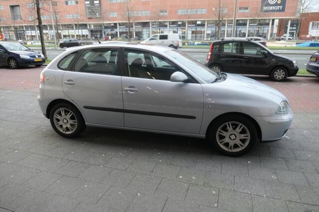 Afbeelding 2/4