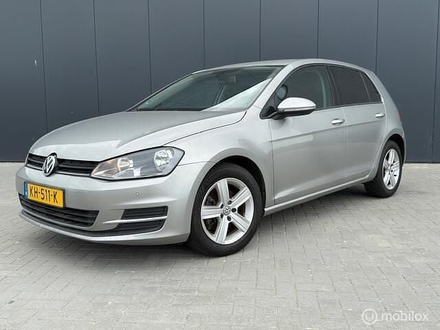 Grijs Gebruikt 2012 VW Golf VII Trendline Hatchback | € 7.999 (Eerlijke prijs) - Afbeelding 1/4