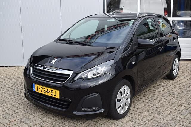Zwart Gebruikt 2021 Peugeot 108 Active Hatchback | € 9.995 (Eerlijke prijs) - Afbeelding 1/4