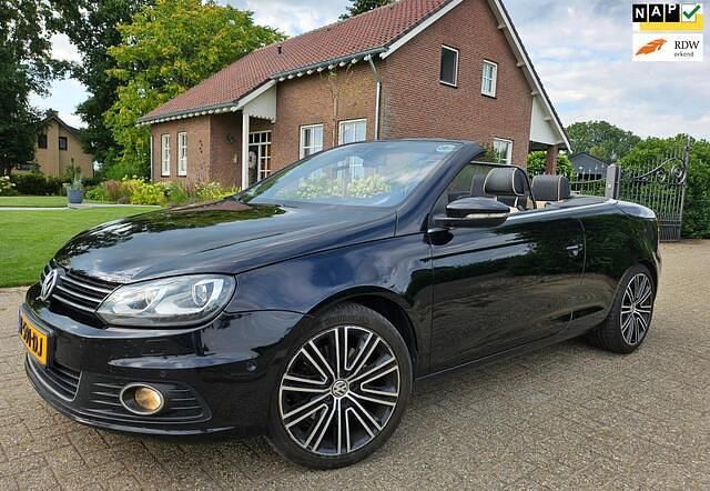 Zwart Gebruikt 2013 VW Eos Exclusive Cabriolet | € 17.950 - Afbeelding 1/4