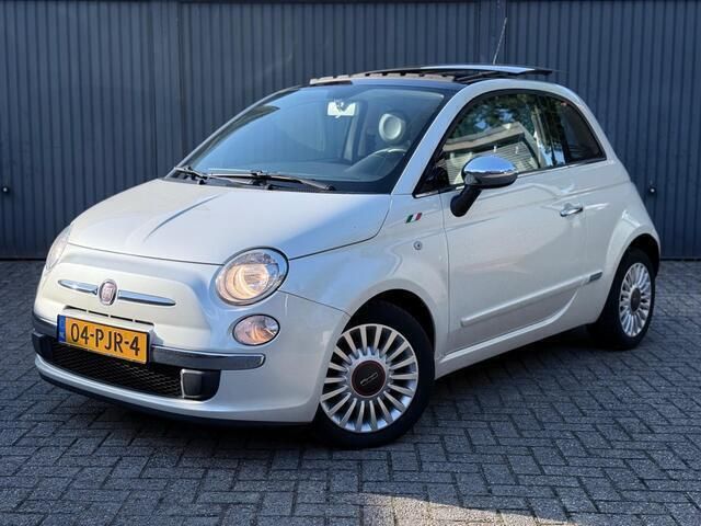 , metallic lak Gebruikt 2011 Fiat 500 Lounge Hatchback | € 5.250 (Eerlijke prijs) - Afbeelding 1/4