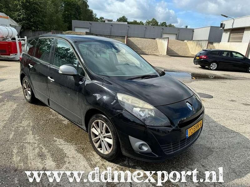 Grijs Occasion 2011 Renault Grand Scénic III MPV | € 2.250 (Goede deal) - Afbeelding 1/4