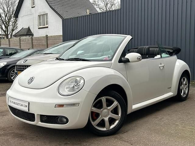 Wit Gebruikt 2010 VW Beetle Trendline Cabriolet | € 7.995 (Duur) - Afbeelding 1/4