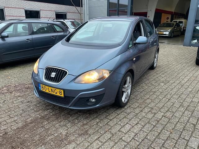 Blauw Occasion 2010 Seat Altea Style MPV | € 2.749 (Eerlijke prijs) - Afbeelding 1/4