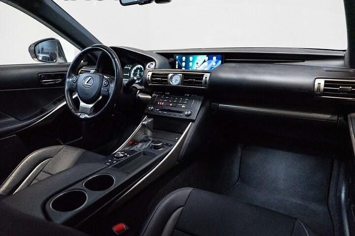 Occasion Lexus IS300h Sport Line 223 PK (164 kW) 2017 Wit Sedan