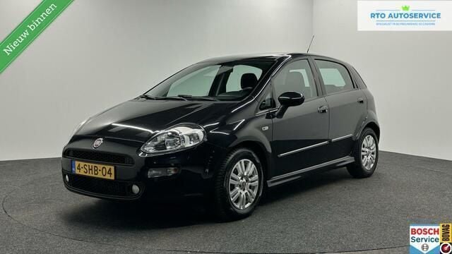 Zwart Gebruikt 2013 Fiat Punto Evo Lounge Hatchback | € 999.999 - Afbeelding 1/4