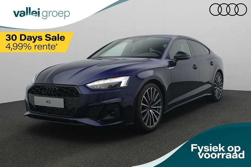 Blauw Gebruikt 2024 Audi A5 Sportback Design Hatchback | € 57.995 - Afbeelding 1/4