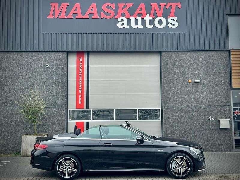 Zwart Gebruikt 2017 Mercedes C43 AMG AMG Cabriolet | € 45.950 (Eerlijke prijs) - Afbeelding 1/4