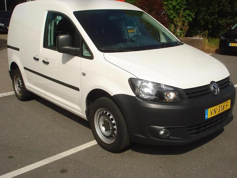Wit Gebruikt 2015 VW Caddy MPV | € 4.900 (Eerlijke prijs) - Afbeelding 1/4